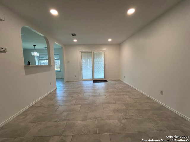 9119 Sahara Woods Property Photo 6