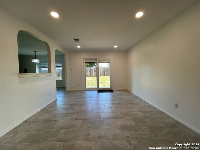 9119 Sahara Woods Property Photo 7