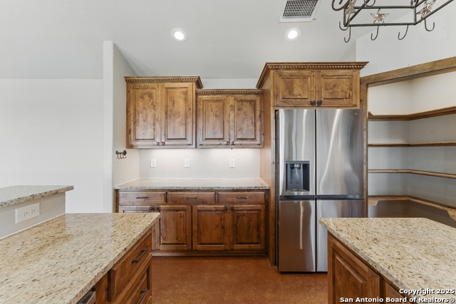 165 Lakeview Cir Property Photo 26