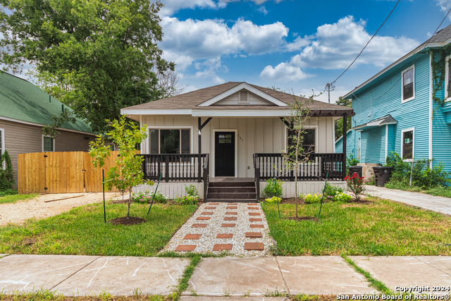 131 Chicago Blvd Property Photo