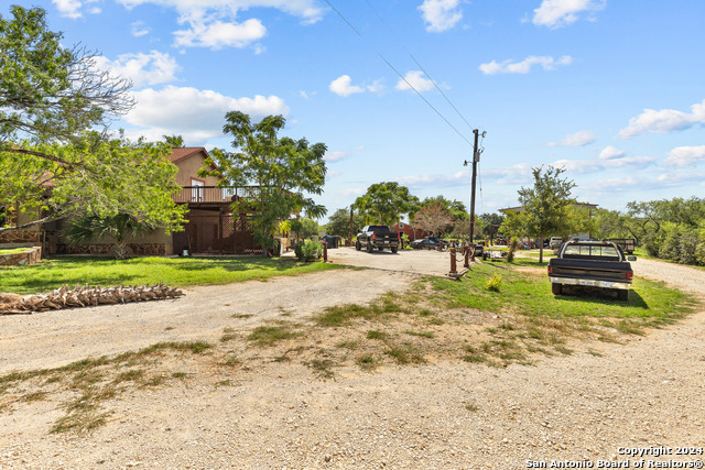 424 Homecrest Dr Property Photo 12