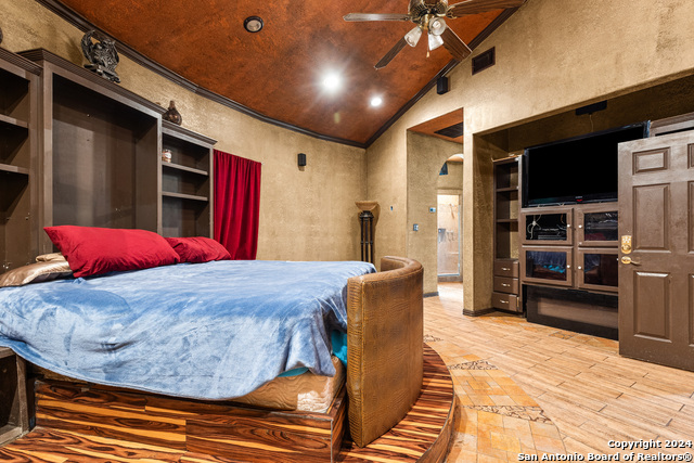 424 Homecrest Dr Property Photo 23