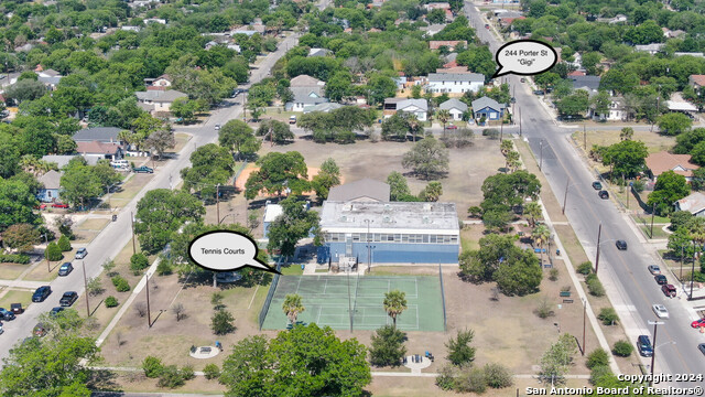 244 Porter St Property Photo 30