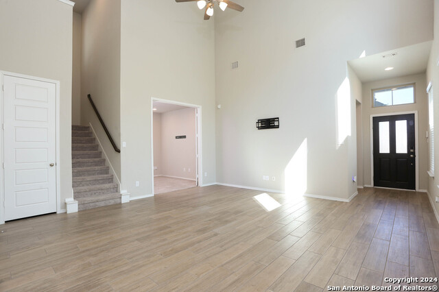 2615 Barkey Spgs Property Photo 7