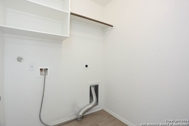 2615 Barkey Spgs Property Photo 24