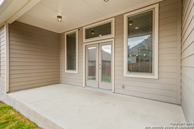 8914 High Br Property Photo 9