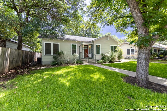 465 S Guenther Ave Property Photo