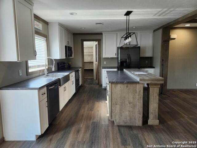 694 Las Palomas Property Photo 11