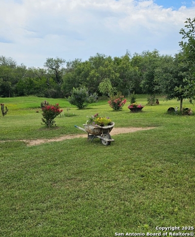 694 Las Palomas Property Photo 23