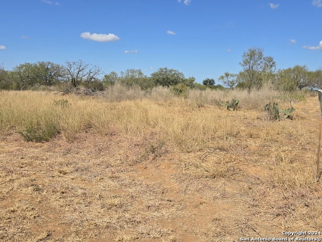 114 County Rd 2668 Property Photo 3