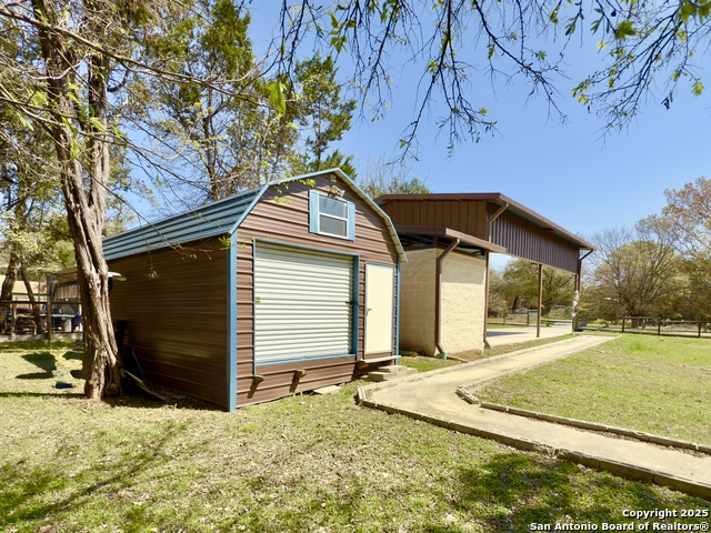 105 & 107 Wagonwheel Cir Property Photo 19