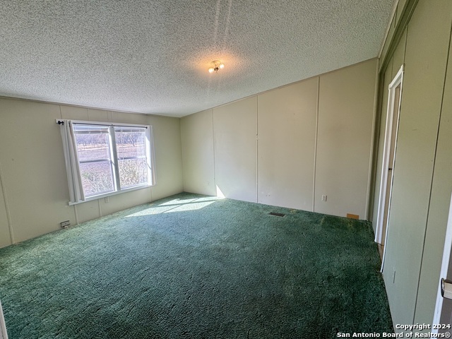 320 Sky Harbor Property Photo 12