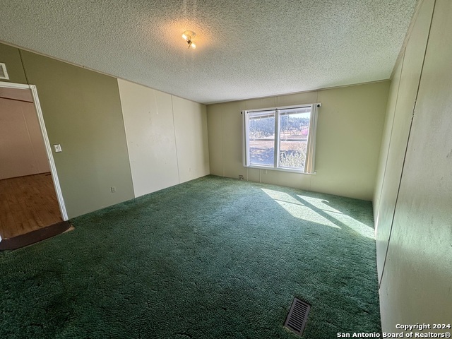320 Sky Harbor Property Photo 13