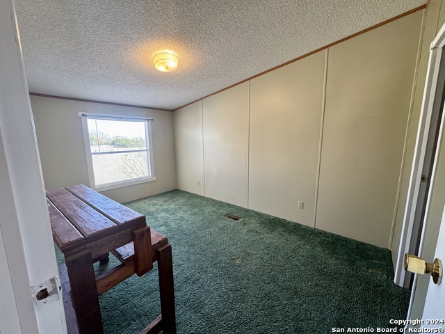 320 Sky Harbor Property Photo 15