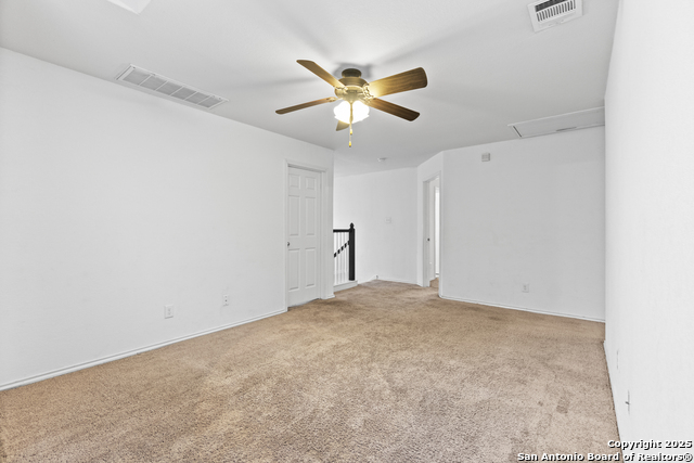 6834 Civilian Property Photo 19