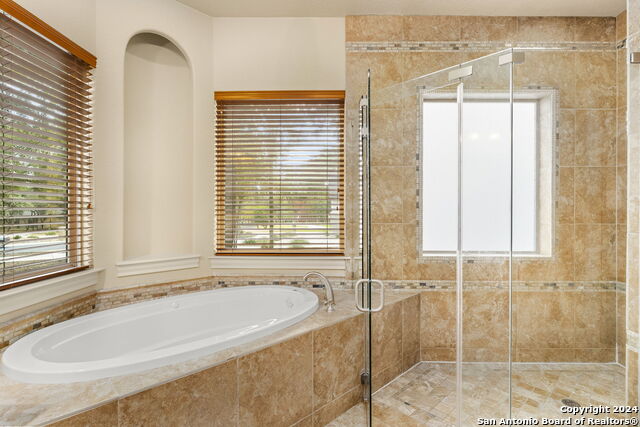 8415 Wild Wind Park Property Photo 24