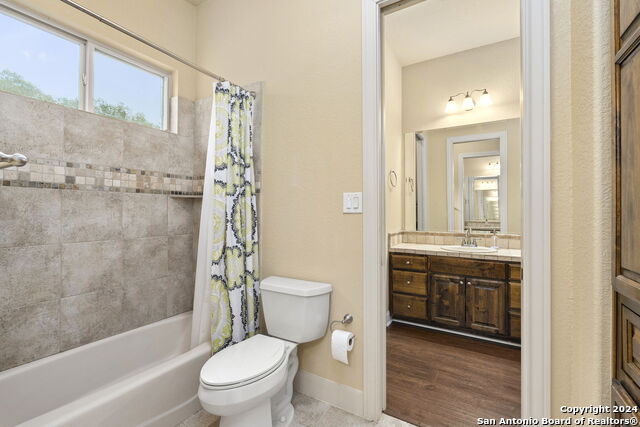 8415 Wild Wind Park Property Photo 29
