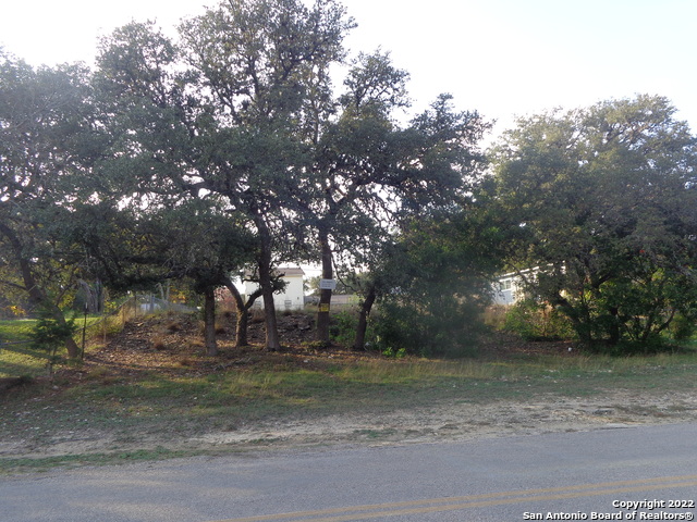 1011 Canyon Springs Dr Property Photo 12