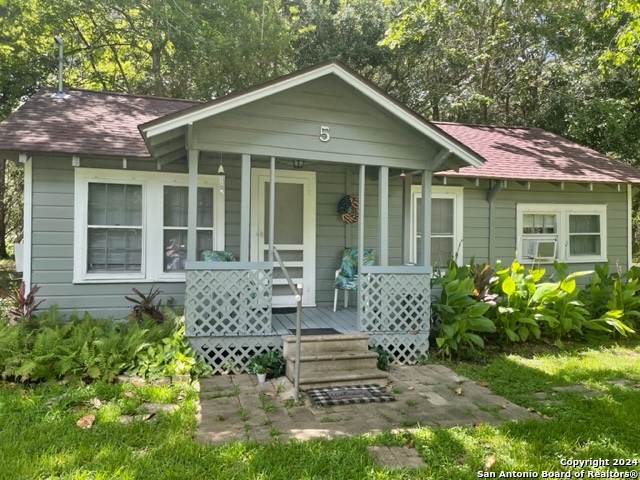 5 Cypress Property Photo 1