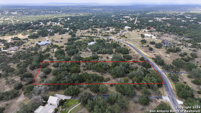 110 Greystone Cir Property Photo 7