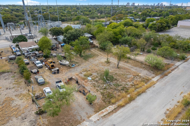6004 Rotary Property Photo 4
