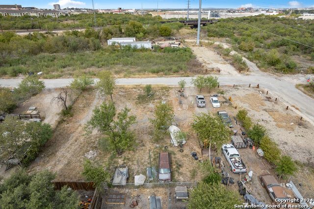 6004 Rotary Property Photo 5