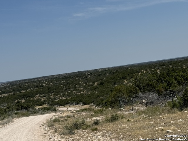 00 High Lonesome Rd Property Photo 4
