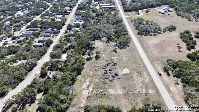 2331 Potters Creek Property Photo 10