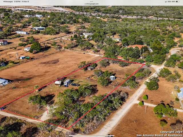 13245 Laguna Rd Property Photo 2