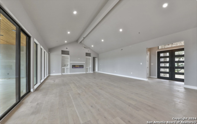 732 Salt Grass Trail Property Photo 7