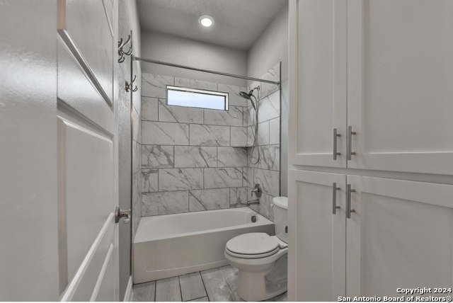 732 Salt Grass Trail Property Photo 9
