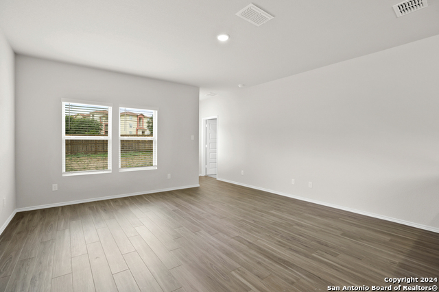 9427 Graze Land Drive Property Photo 7