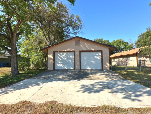 5310 Boatman Rd Property Photo 2