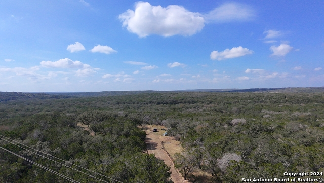 890 County Road 246 Property Photo 3