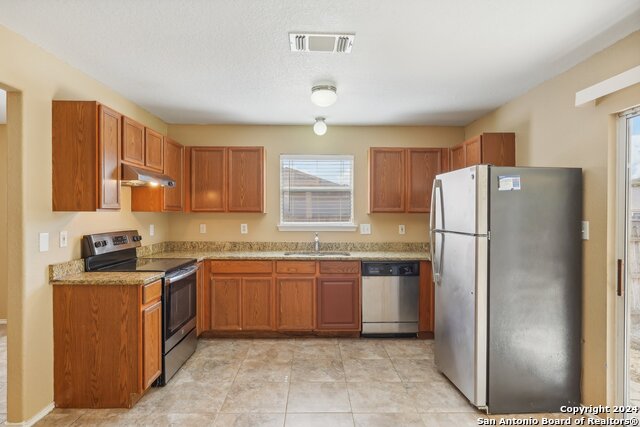 2115 Clear Ct Property Photo 8