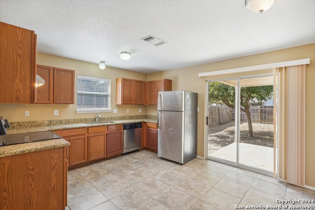 2115 Clear Ct Property Photo 9