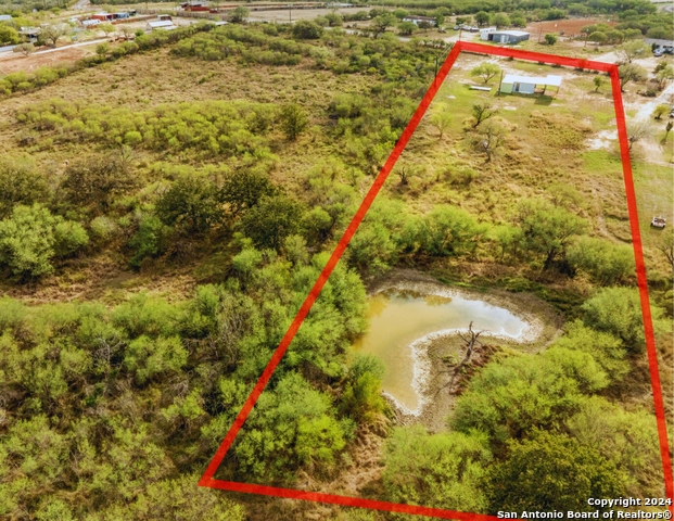 241 Pullins Rd Property Photo 5