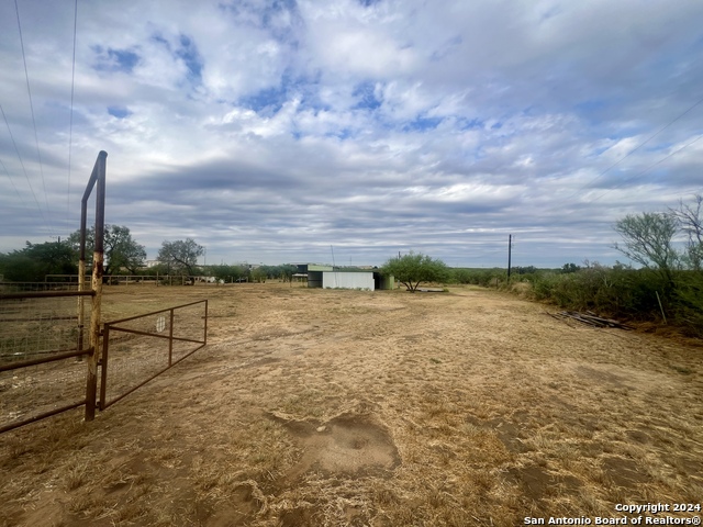 241 Pullins Rd Property Photo 6