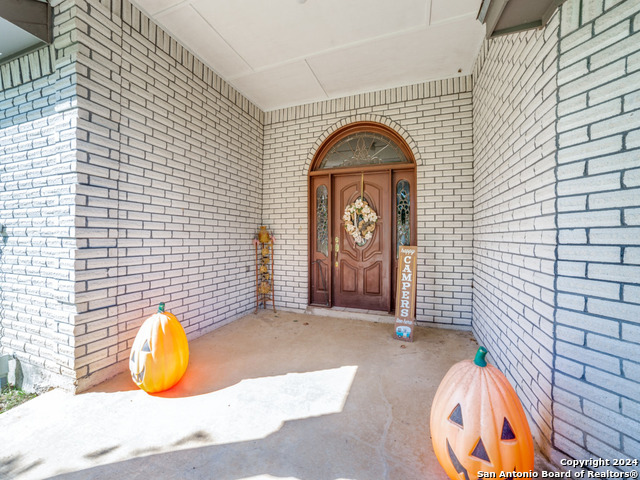 403 Hackberry Property Photo 4