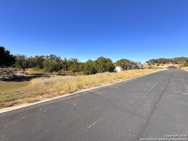 636 Angelica Vis Property Photo 8