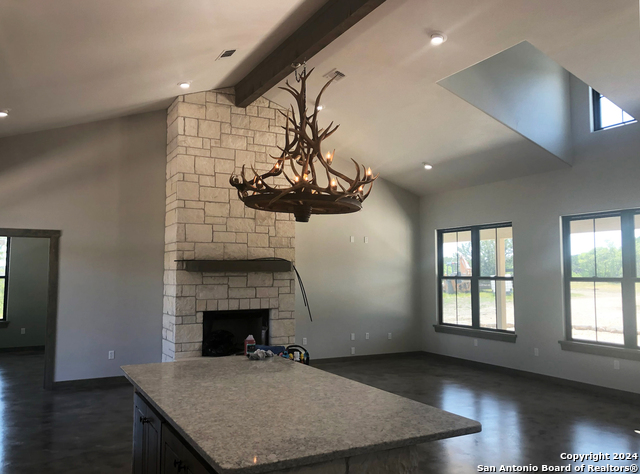 190 Nw Camino Real Rd Property Photo 9