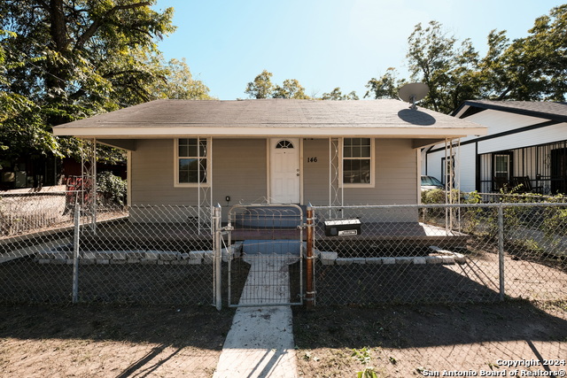 146 Weaver St Property Photo