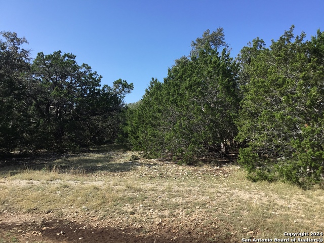 626 Private Road 1510 Property Photo 1