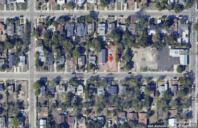 1827 Center St Property Photo 17