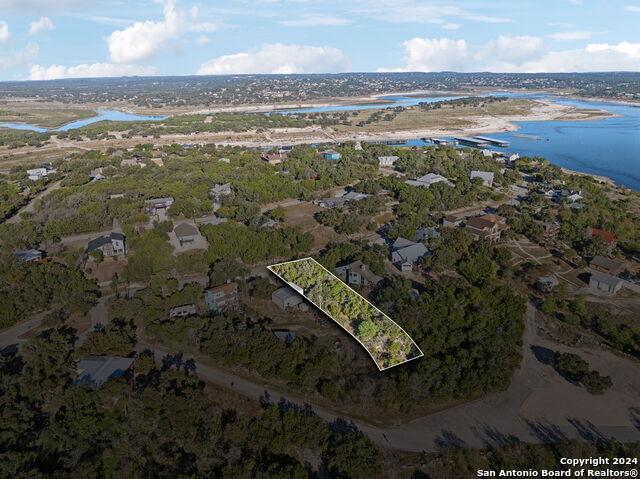 1831 W Lakeside Dr Property Photo 4