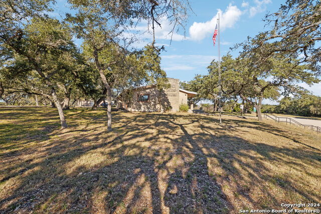 1831 W Lakeside Dr Property Photo 41
