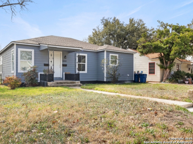 1050 Vanderbilt St Property Photo