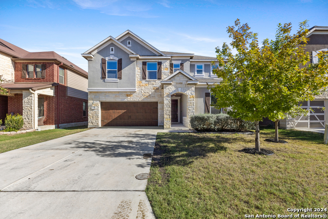 671 Pebble Bend Property Photo 2