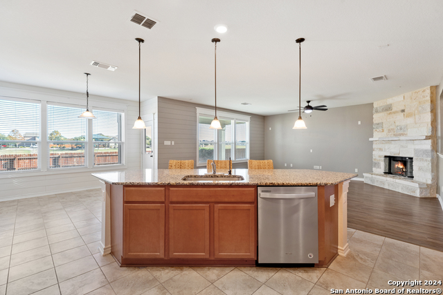671 Pebble Bend Property Photo 18