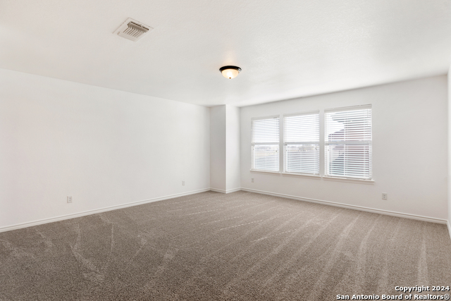 671 Pebble Bend Property Photo 21